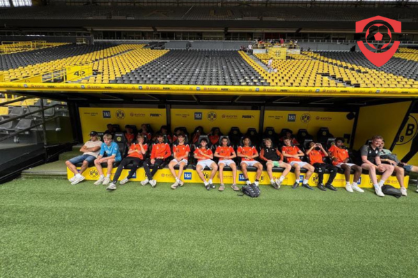 Stols voetbal actuele foto's-11