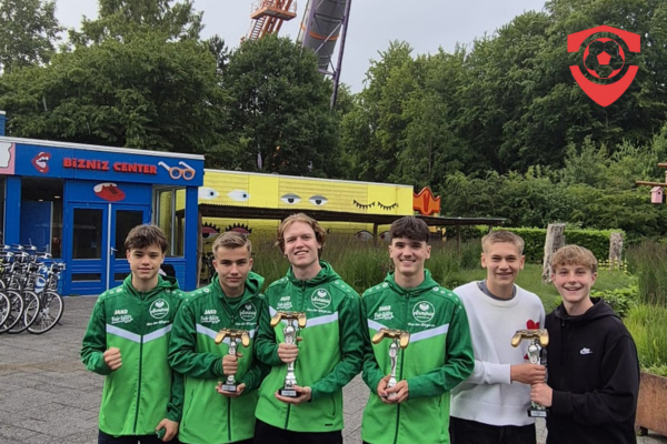 Stols voetbal actuele foto's-40
